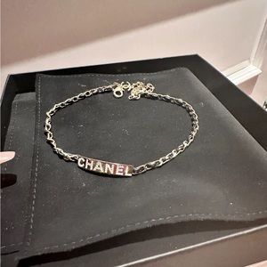 chanel chocker
